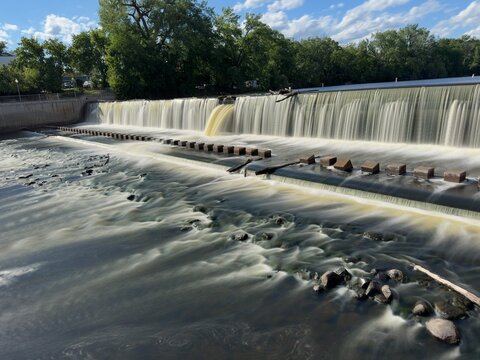dam on the rum river Anoka Mn