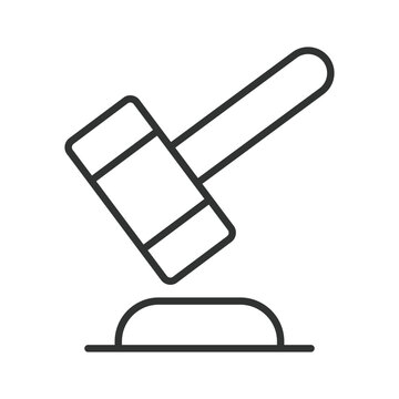 Law and justice gavel icon in line design. Gavel, law, justice, auction, judgment, legal, court on white background vector. Law and justice editable stroke icon