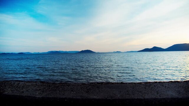 夕暮れの小豆島から望む瀬戸内海と島々 4Kシネマティック映像素材