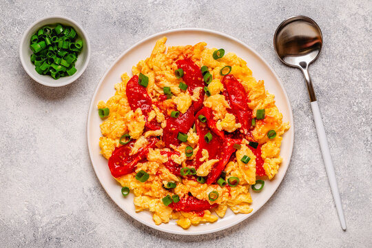 Chinese scrambled eggs with tomatoes.