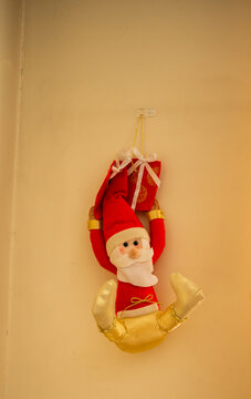 Hanging Plush Santa Claus Wall Ornament Holding Christmas Gift Box