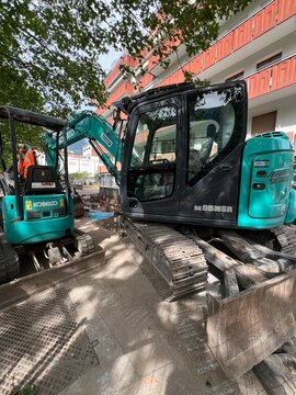 Trento, Italy
June 6, 2026
Kobelco SK 85MSR