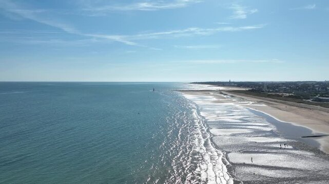 plage de Courseulles-sur-Mer dans le calvados en Normandie