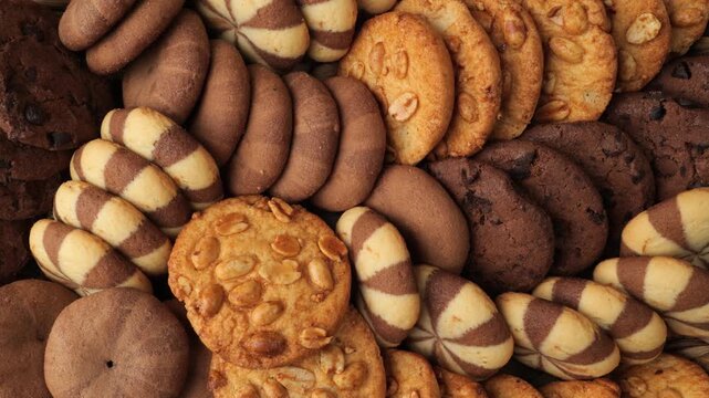 Delicious assortment of chocolate and vanilla cookies