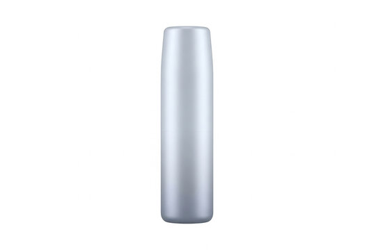 Un flacon cosm&eacute;tique cylindrique en m&eacute;tal argent&eacute; brillant isol&eacute; sur fond blanc, id&eacute;al pour la pr&eacute;sentation de produits de beaut&eacute;, de soins de la peau ou de parfums de luxe.