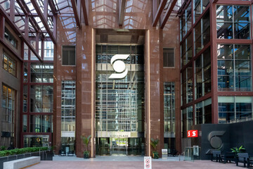 Obraz premium Toronto, Ontario, Canada - September 7, 2026: The main atrium entrance of Scotia Plaza on King Street West in downtown Toronto, Ontario, Canada. Scotia Plaza serves as the global headquarters for Sco