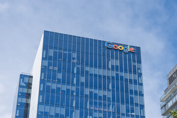 Obraz premium Toronto, ON, Canada - September 7, 2026: Google Canadian Headquarters building in Toronto, ON, Canada. 