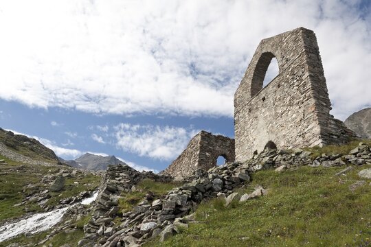 Radhaus, remains of gold mining on the Sonnblick, Rauris, Pinzgau, Salzburger Land, Austria
