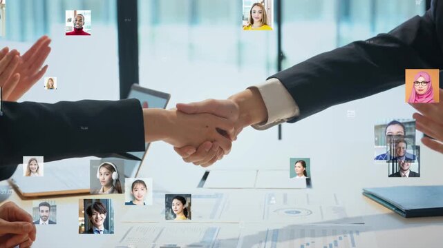 握手するグループと多国籍の人々。ビジネス、人材、グローバル、多様性、SNS、データ、マッチング、採用