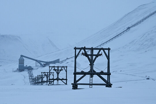 Estrazione del carbone sulle isole Svalbard