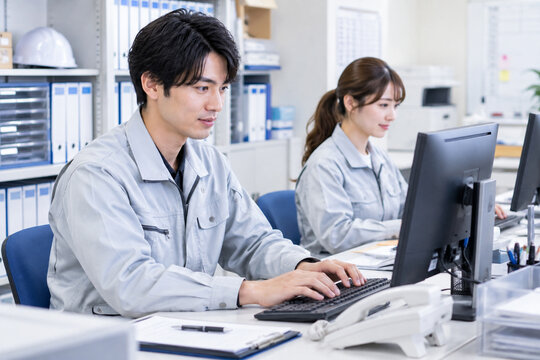 作業着・PC・データ入力・事務