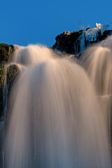 Waterfall crest at Lemmon Falls © Nature Photo