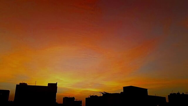 Golden Sunset Over the City 🌅 | Peaceful Evening Sky & Urban Silhouette