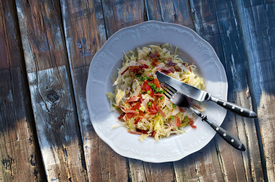 Krautsalat mit Speck