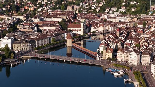 Kapellbr&uuml;cke Chapel Bridge and the octagonal Water Tower in Lucerne, Switzerland