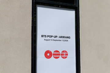 Fototapeta premium BTS POP-UP : ARIRANG in Toronto located at 144 Bloor St W