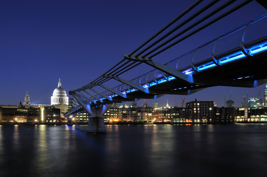 Millennium Bridge London at night