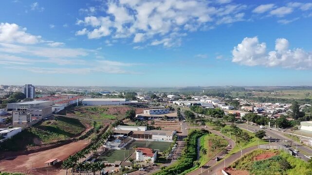 Vista a&eacute;rea da Av. F&aacute;tima Porto e Av. JK, Patos de Minas, Minas Gerais
