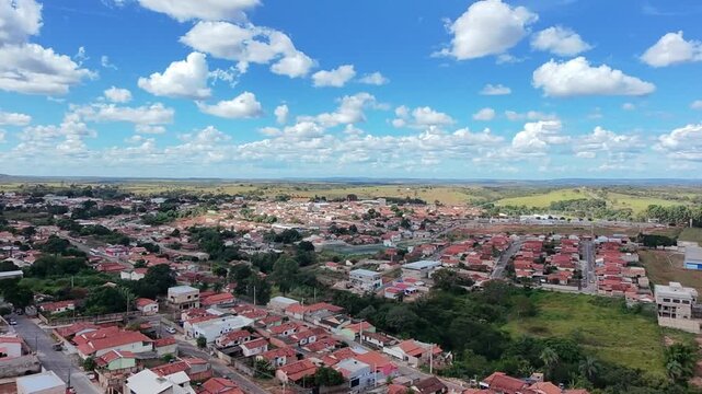 Vista a&eacute;rea geral de S&atilde;o Gon&ccedil;alo do Abaet&eacute;, Minas Gerais