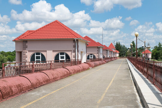 A sunny July day at the main dam of the Nevinnomyssk Canal. Nevinnomyssk, Stavropol Territory