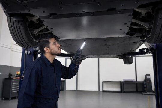 Used Electric Vehicle Battery Health Independent Pre Purchase EV Underbody Check