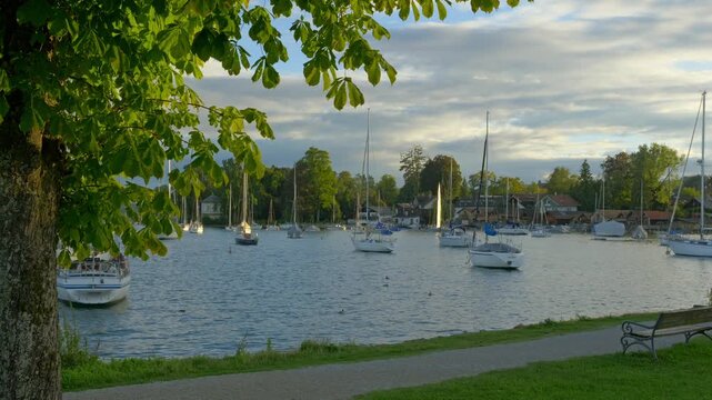 Abendstimmung am Starnberger See, Brahmspromenade, Tutzing, Bayern, Deutschland