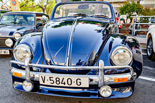 Santa Margarida de Montbui, Barcelona; May 23, 2026: Classic car exhibition, a gleaming Volkswagen Beetle Speedster.