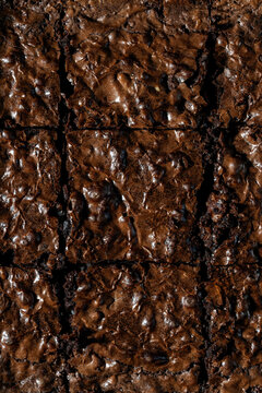 Close up of sliced brownies 