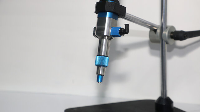  Micro Volumetric Dispensing Pen Valve Mounted