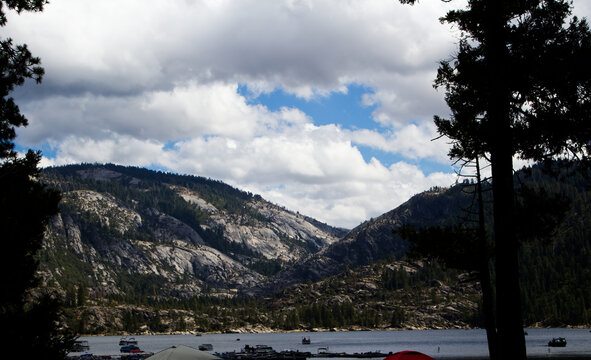 Pinecrest Lake California With Boats Mountains And Sky