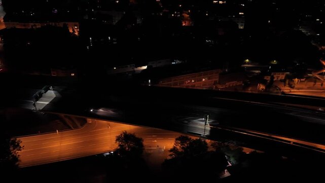 Z&uuml;rcher Stadtlichter unter dem Sternenhimmel aus der Luft