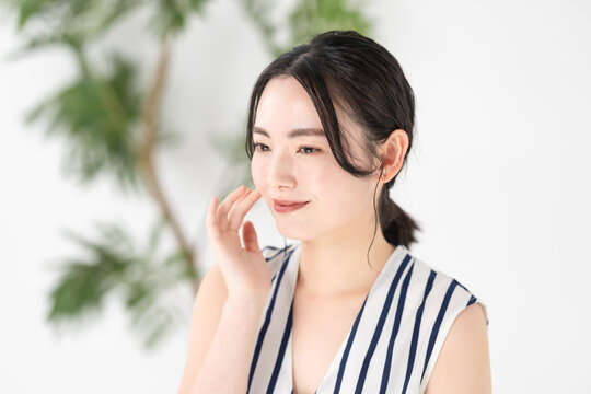 女性