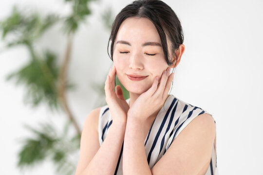 女性