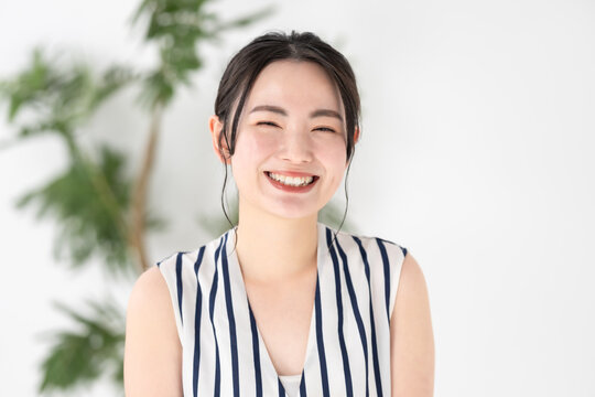 女性