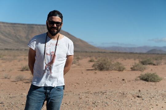 Viaggio nel deserto della Namibia, dune animali selvatici, deserto e panorami