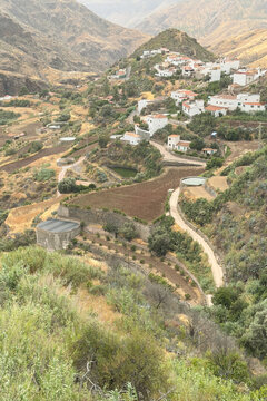 Malerische Bergdorf Tejeda im gebirgigen Landesinneren von Gran Canaria