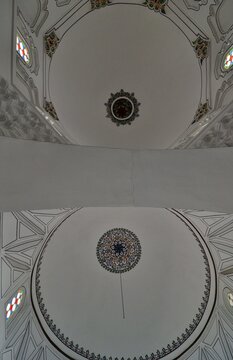 A view of the Hamza Bey Mosque and Complex in the city of Bursa, Turkey.