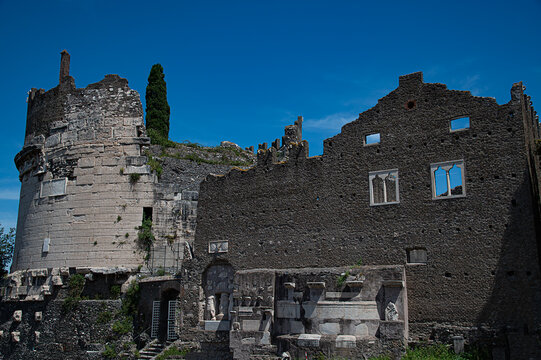 via Appia Antica in una bellissima giornata