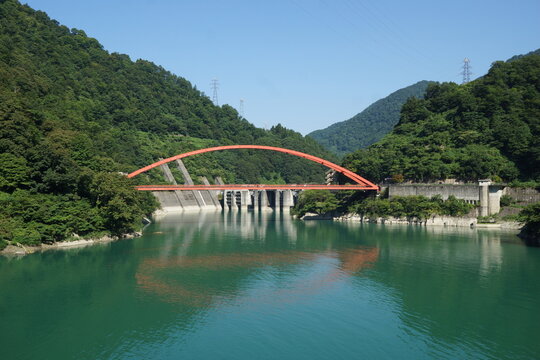 黒部渓谷鉄道からの車窓風景　