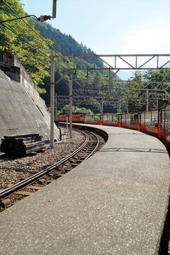 黒部渓谷鉄道からの車窓風景　森石駅