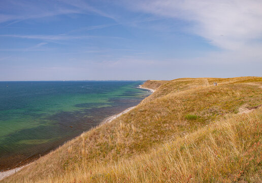 K&uuml;ste in S&uuml;dschweden. K&uuml;stenlandschaft mit Ausblick.