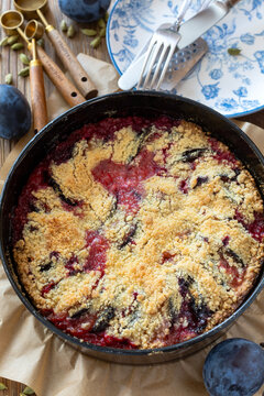 German plum pie and cardamom (Pflaumenkuchen).