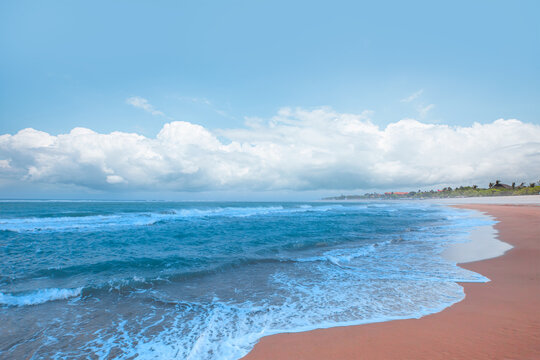 Tropical sandy beach and clear sea background - Bali, Indonesia