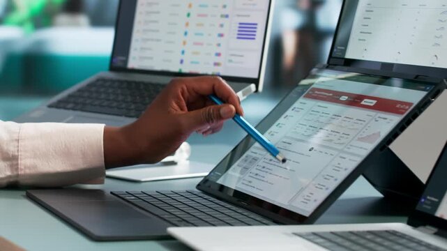 IT Incident Manager Actively Monitors Real-time Alerts