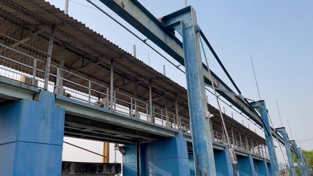 Water Gate Control Building and Steel Girder Support Construction