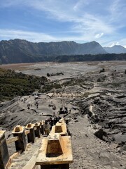 The concrete staircase to the Mount Bromo crater © Mayja 🐱