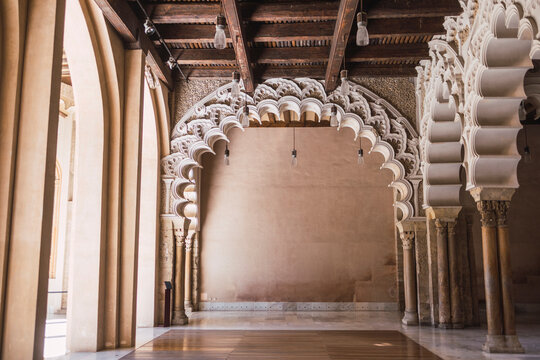 Interior of an Arab palace. Arab architecture.