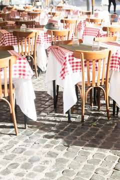 street cafe in Rome italy