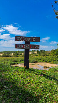 placa de orienta&ccedil;&atilde;o no parque em Florian&oacute;polis - SC