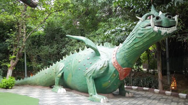 Waste to Wonder Park, Delhi, India &ndash; Giant Recycled Art Sculptures